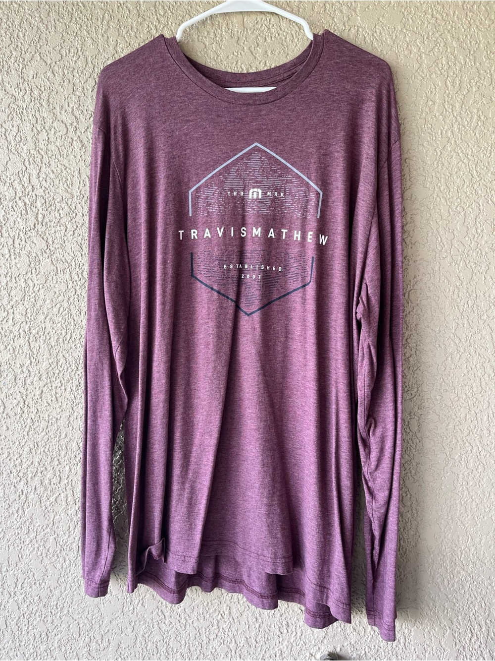 Travis Mathew Men’s Long-Sleeve Heather Plum Logo Tee
